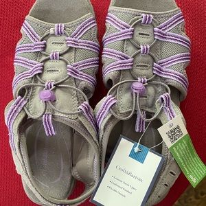 Croft & Barrow woman’s sandals